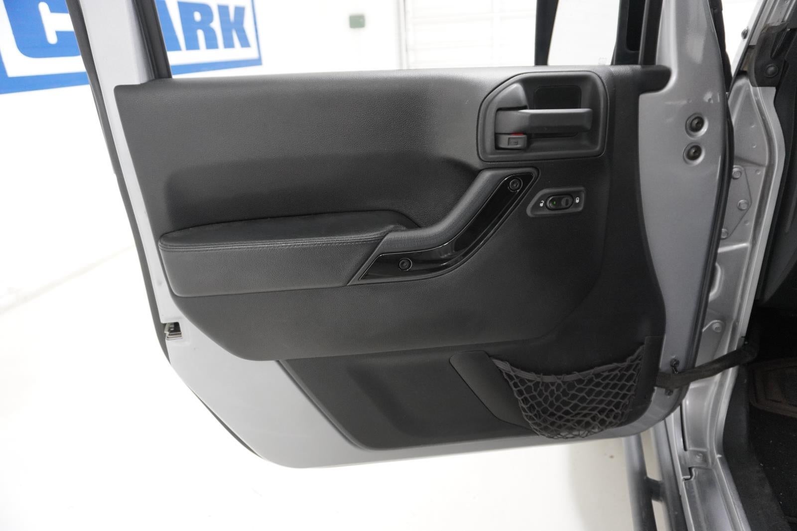 2015 Jeep Wrangler Unlimited Altitude