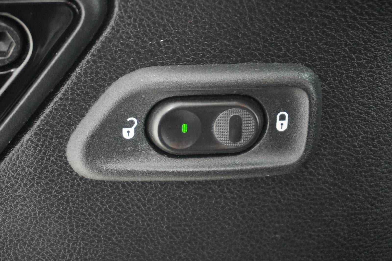 2015 Jeep Wrangler Unlimited Altitude