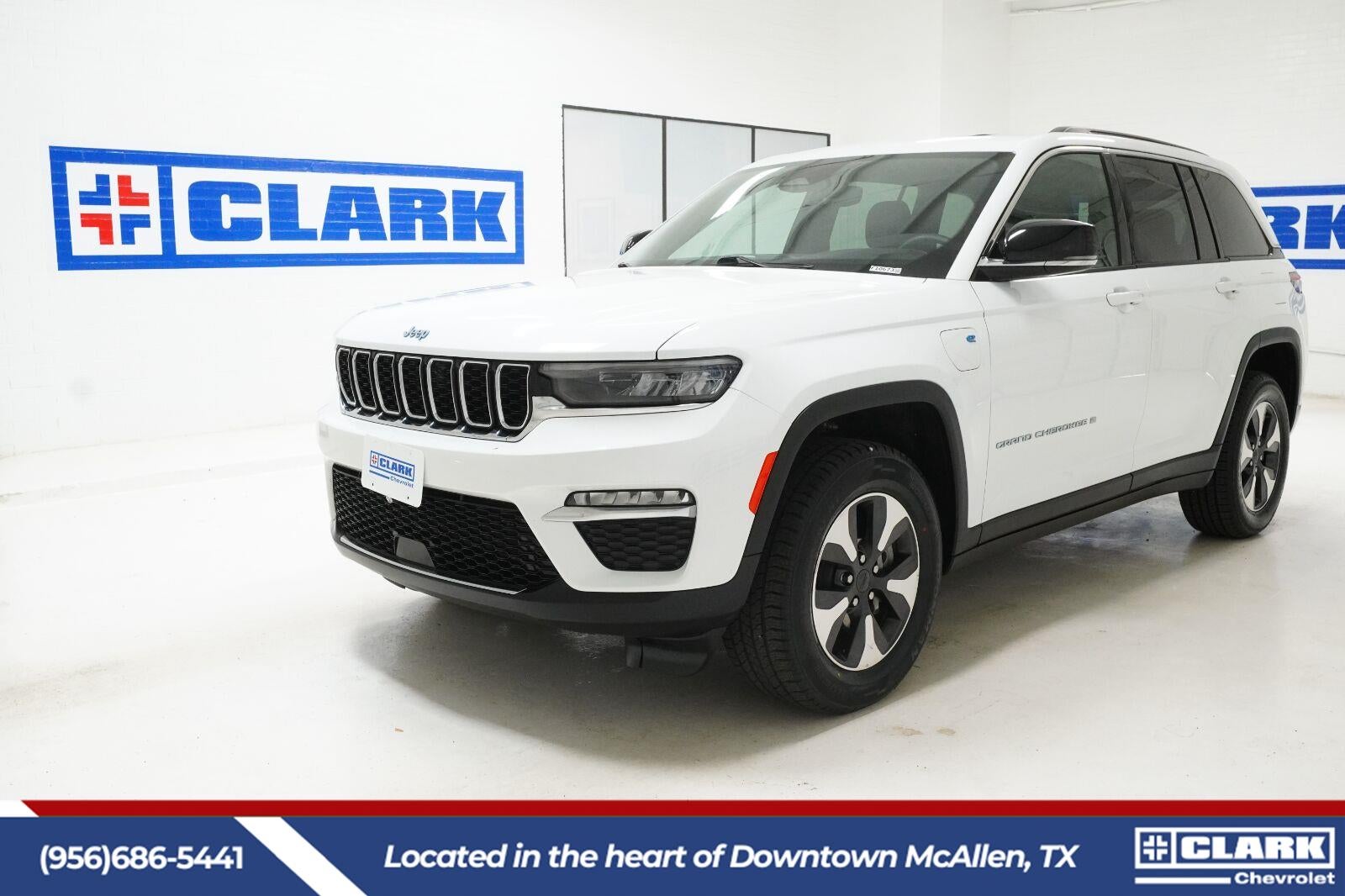 2024 Jeep Grand Cherokee 4xe BASE