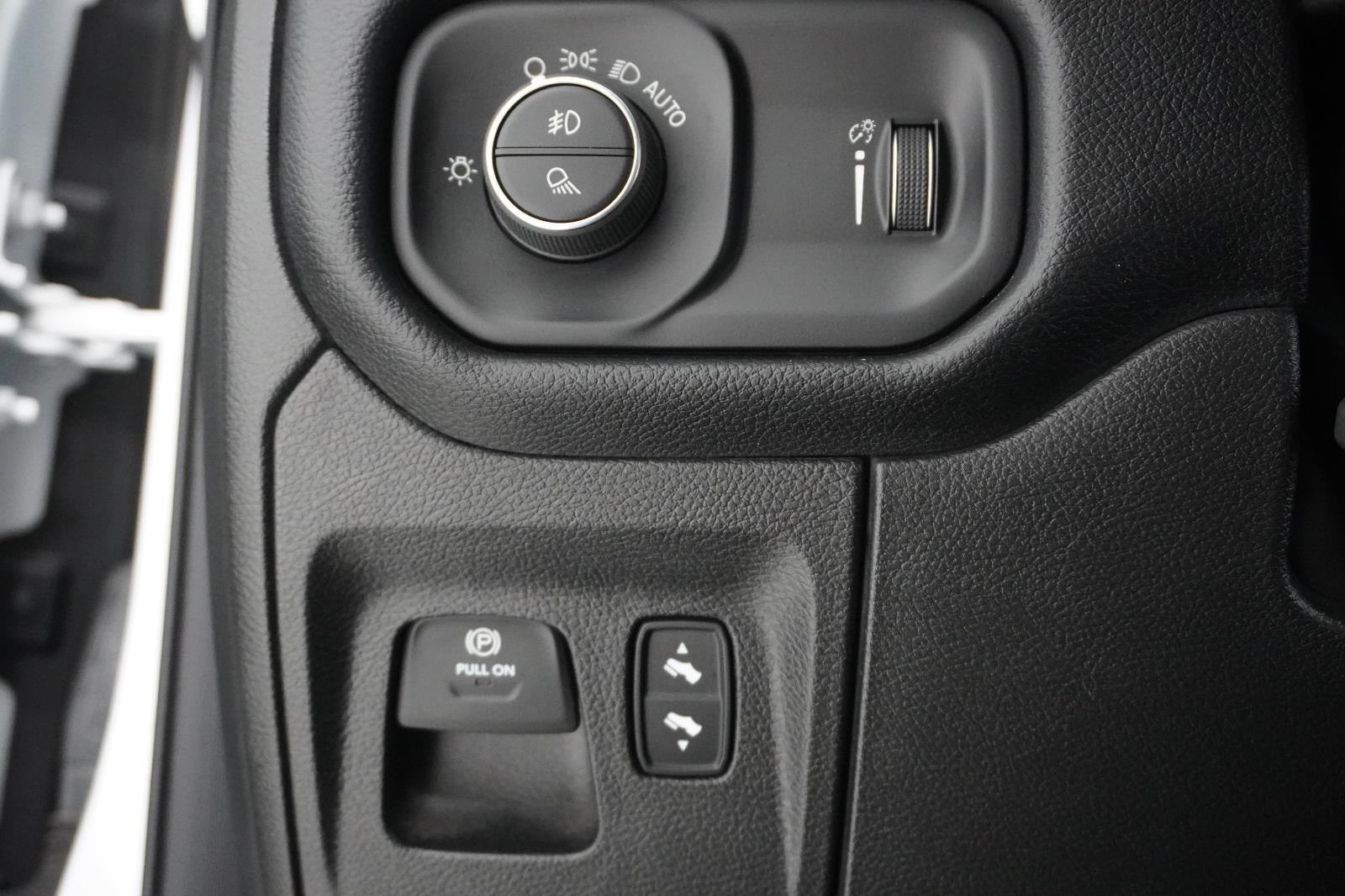 2022 RAM 1500 Lone Star