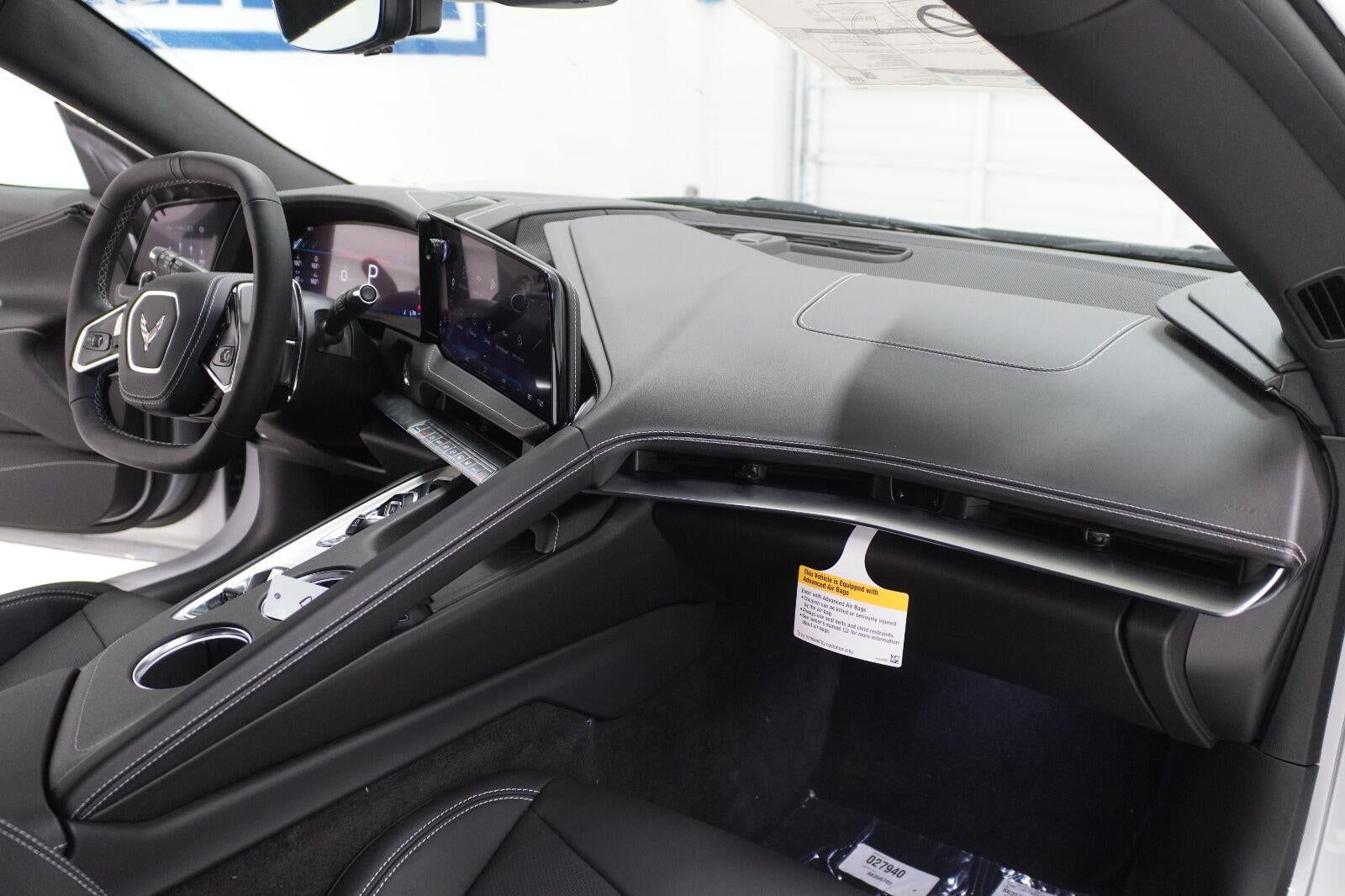 2027 Chevrolet Corvette Stingray 1LT