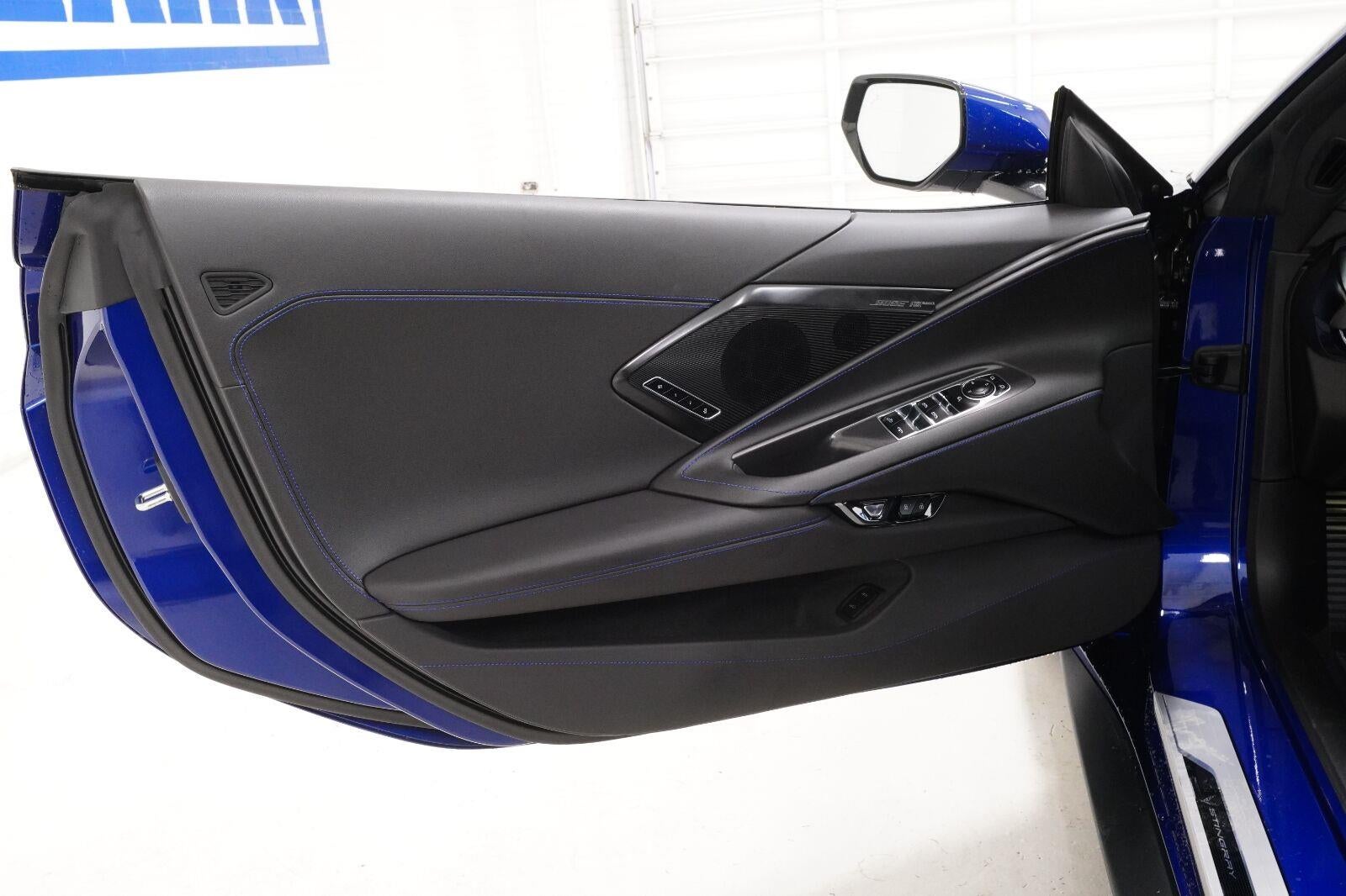2027 Chevrolet Corvette Stingray 2LT