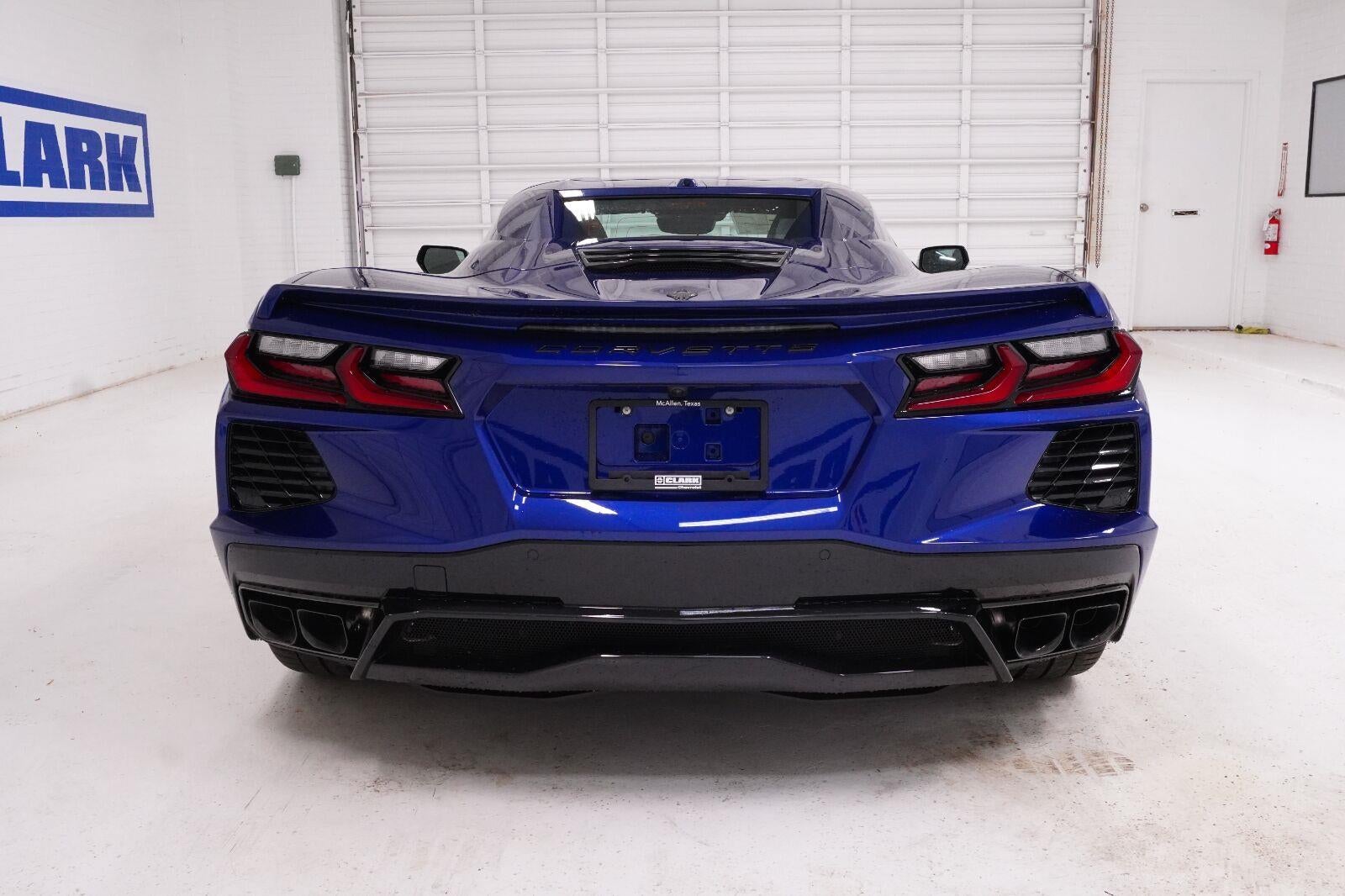 2027 Chevrolet Corvette Stingray 2LT