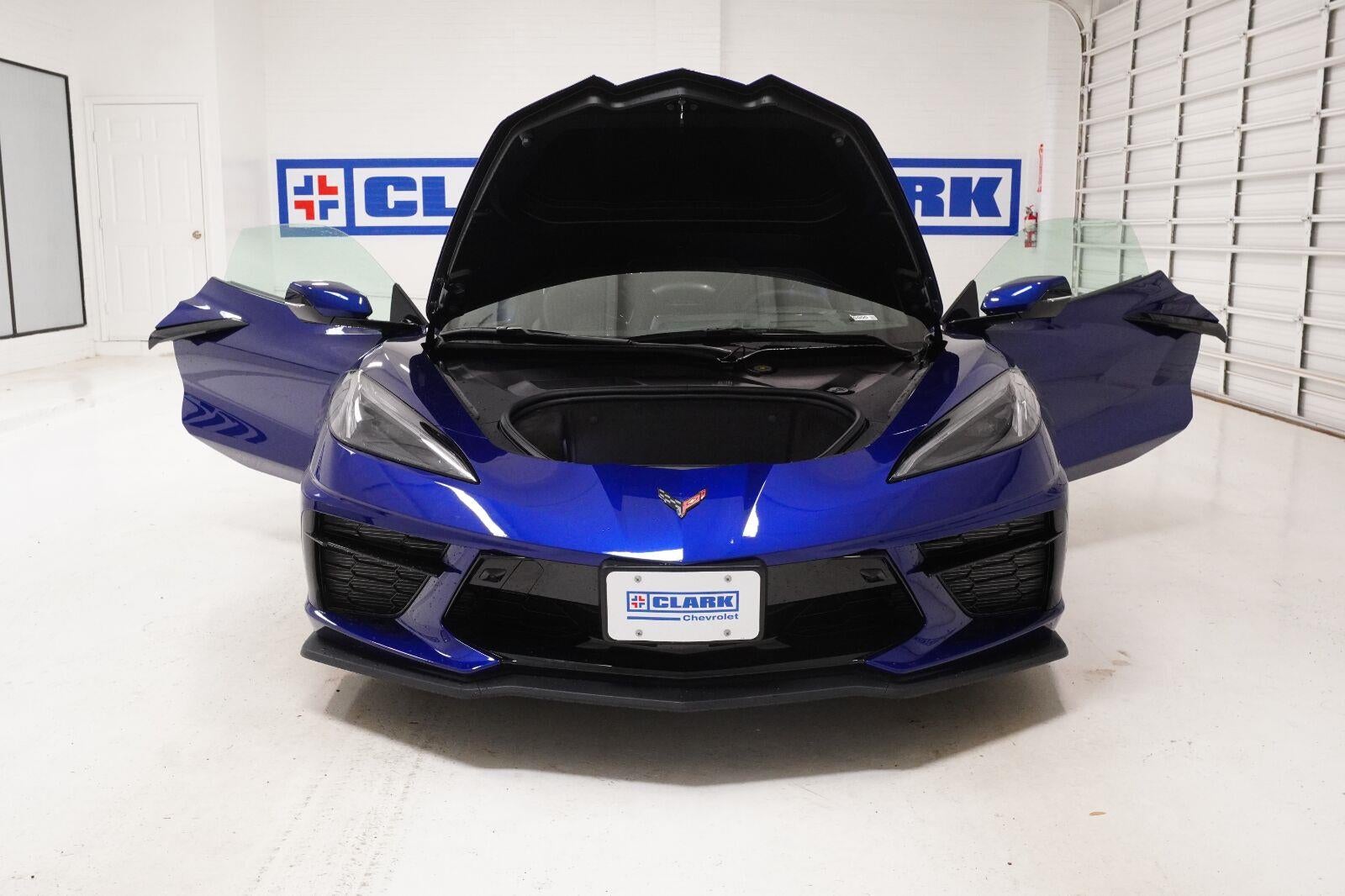 2027 Chevrolet Corvette Stingray 2LT