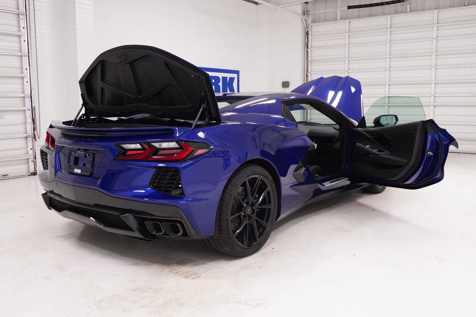 2027 Chevrolet Corvette Stingray 2LT