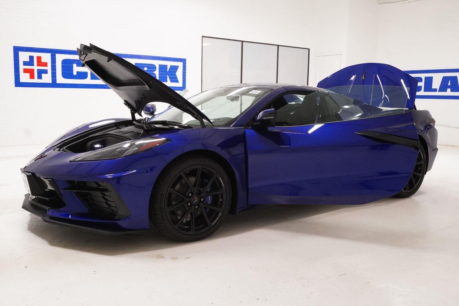 2027 Chevrolet Corvette Stingray 2LT
