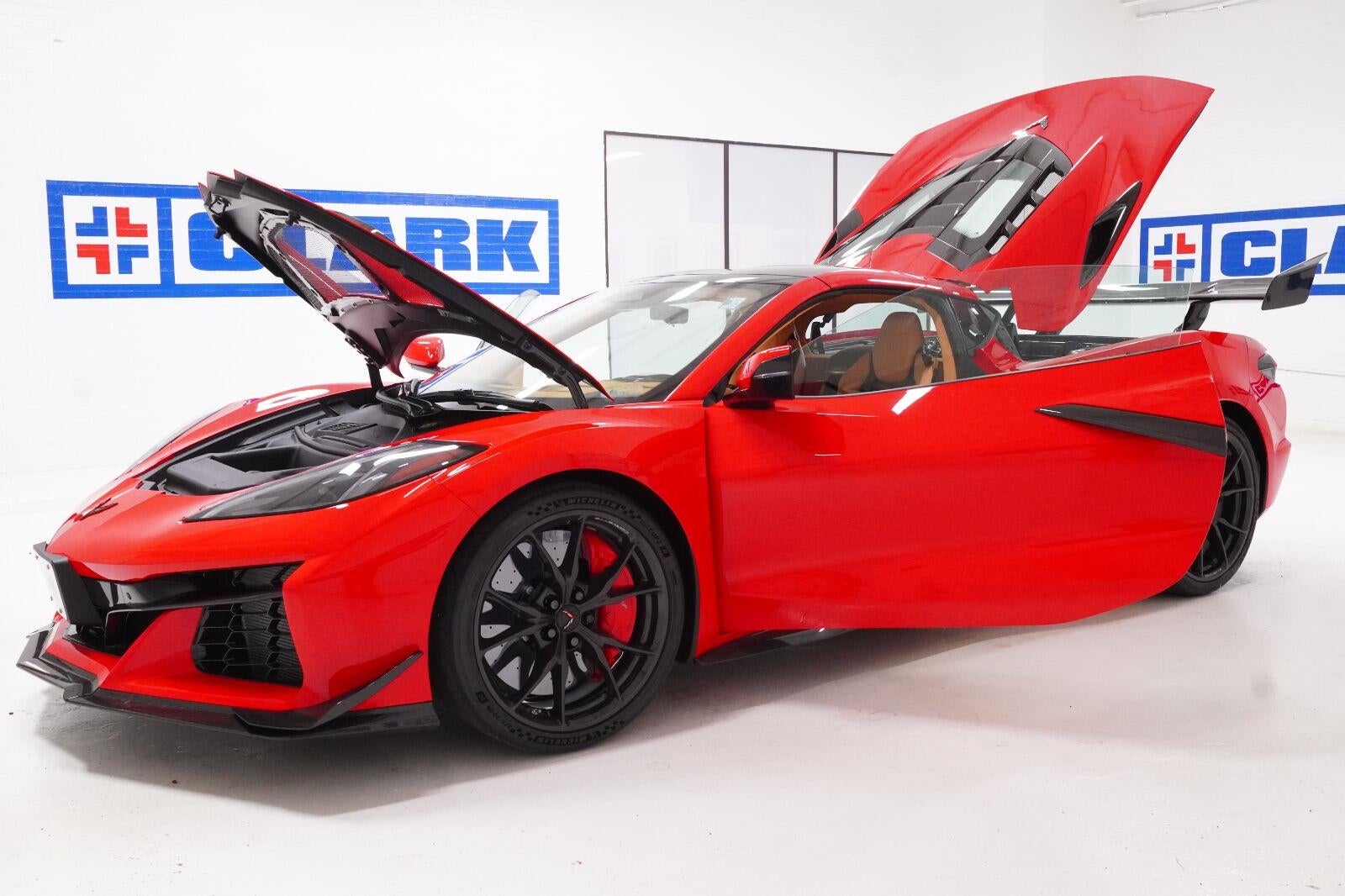 2027 Chevrolet Corvette ZR1 3LZ