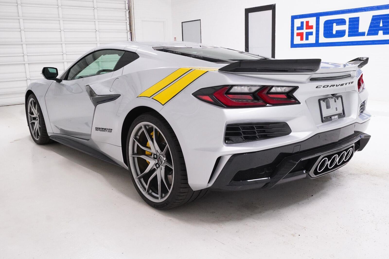 2027 Chevrolet Corvette Grand Sport 2LT