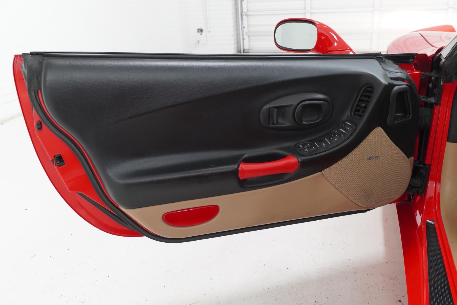 2004 Chevrolet Corvette BASE