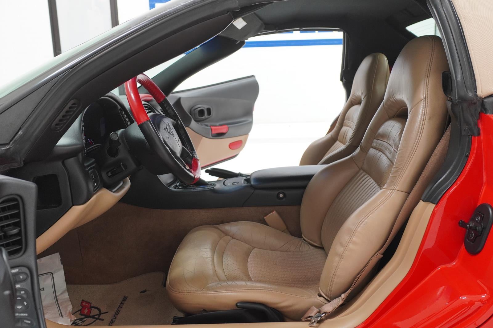 2004 Chevrolet Corvette BASE