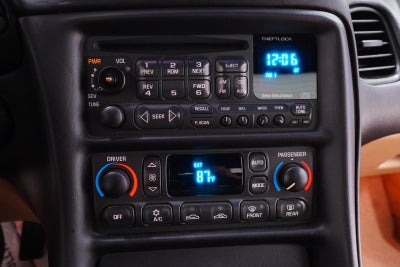 2004 Chevrolet Corvette BASE