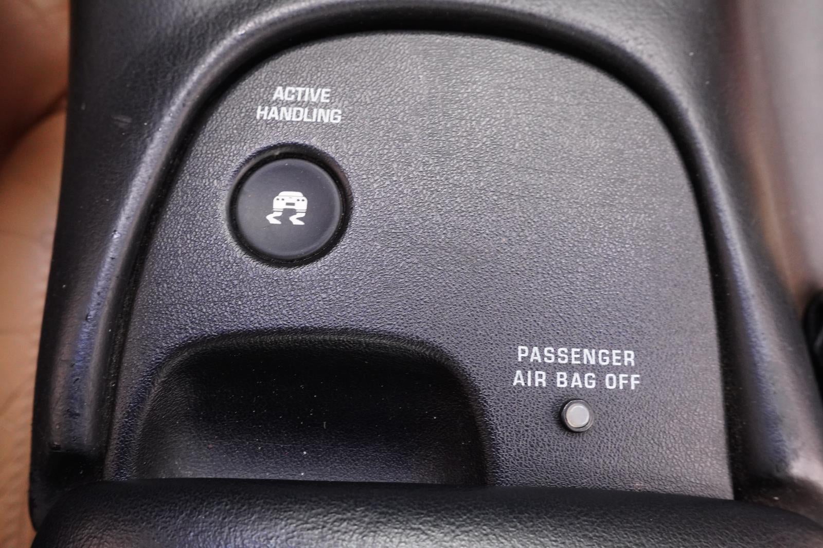 2004 Chevrolet Corvette BASE