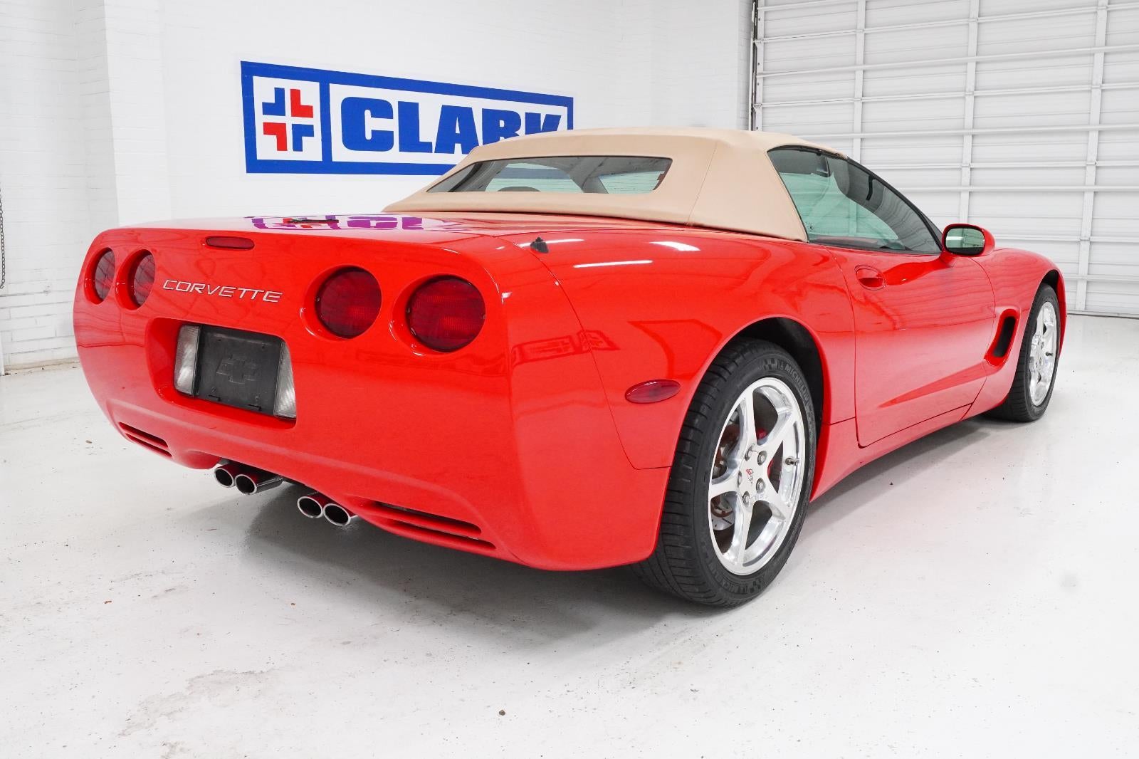 2004 Chevrolet Corvette BASE
