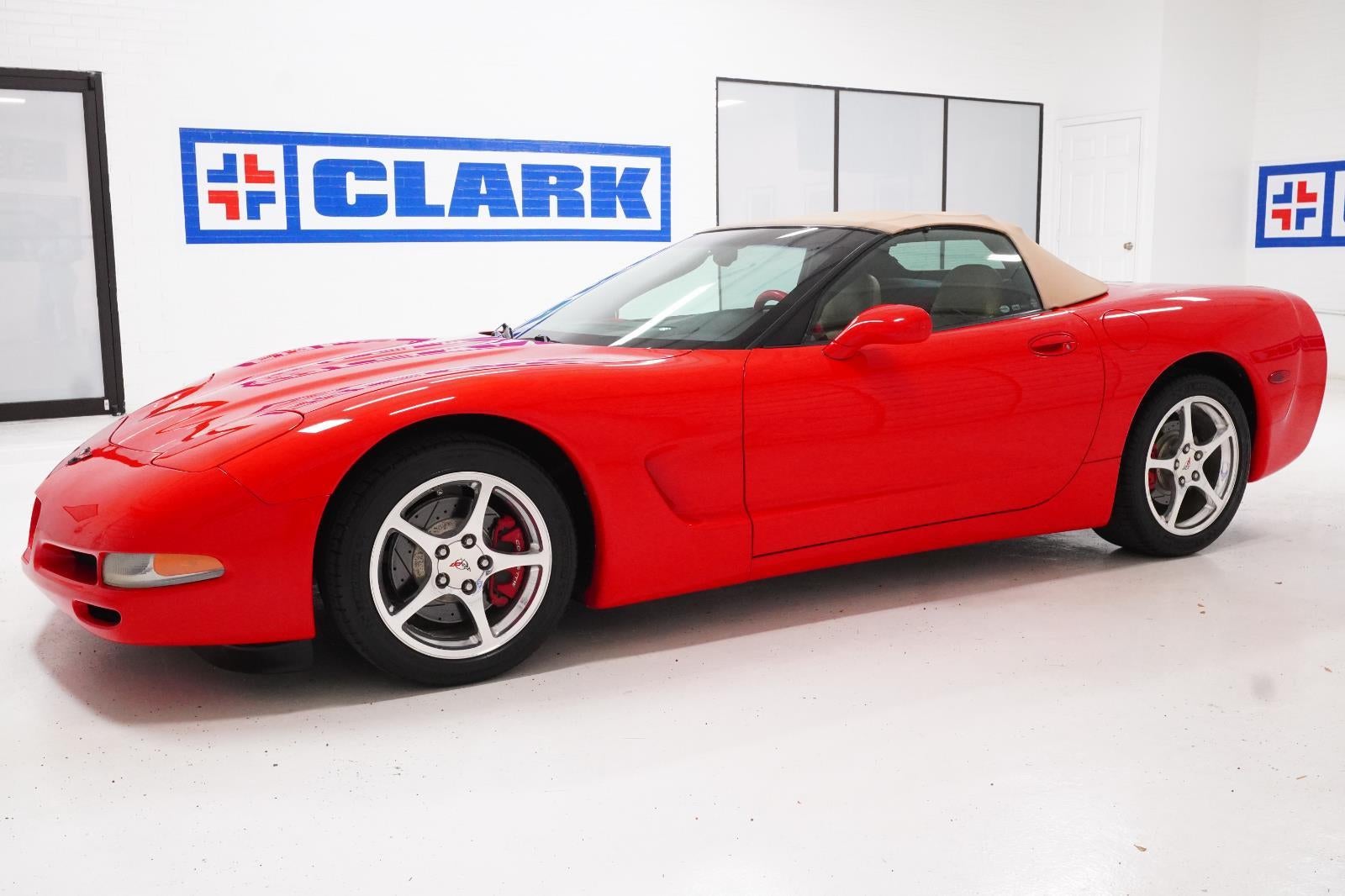 2004 Chevrolet Corvette BASE