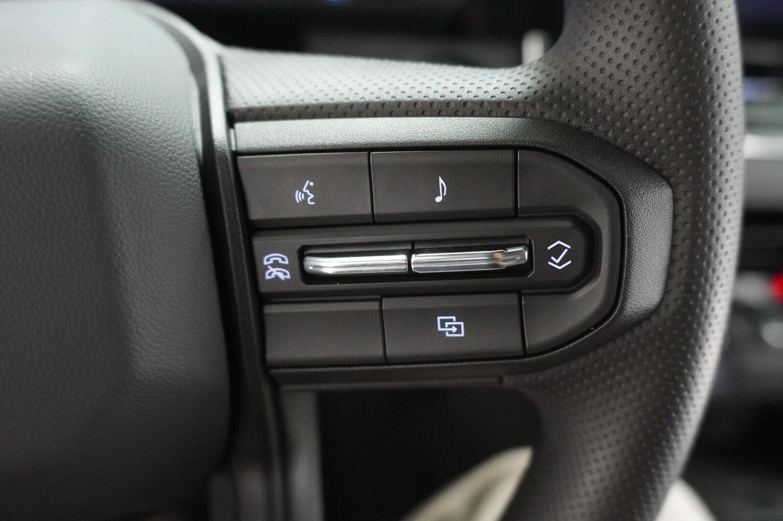 2026 Chevrolet Colorado Work Truck - Photo 11