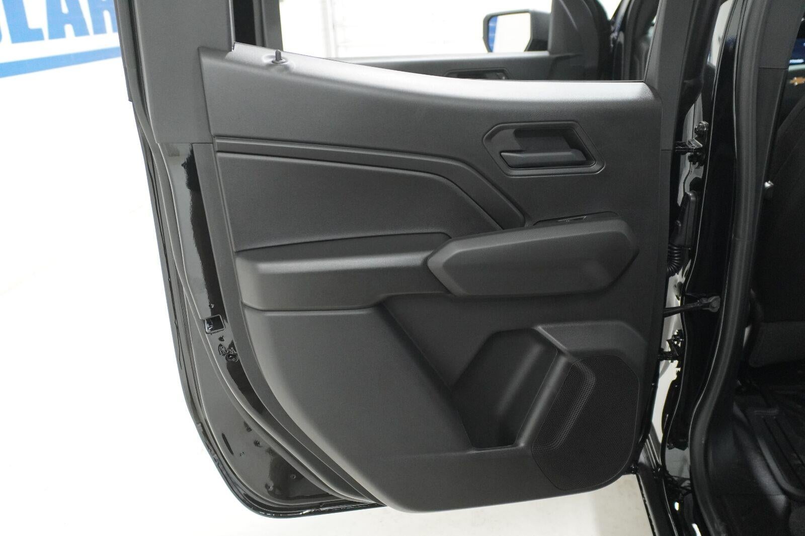 2026 Chevrolet Colorado Work Truck - Photo 27