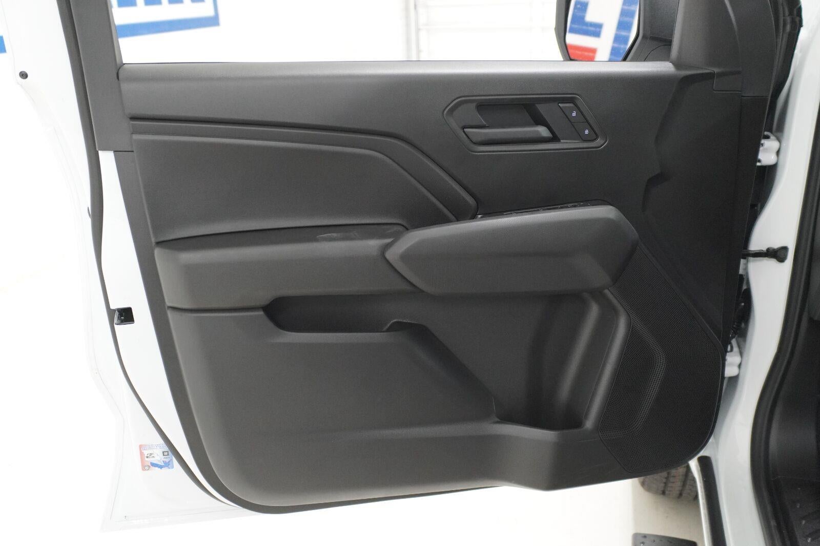 2026 Chevrolet Colorado Work Truck - Photo 17