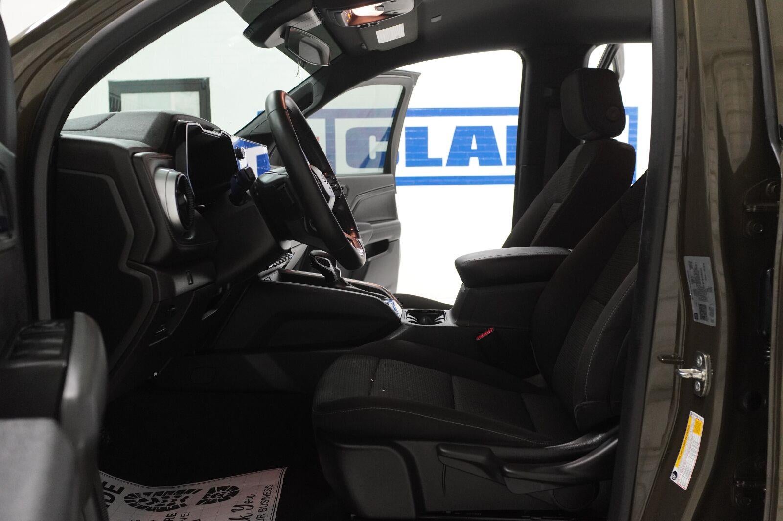 2023 Chevrolet Colorado LT