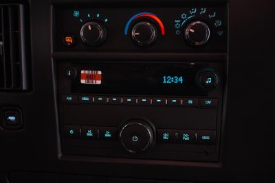 2025 Chevrolet Express Cargo 2500 WT