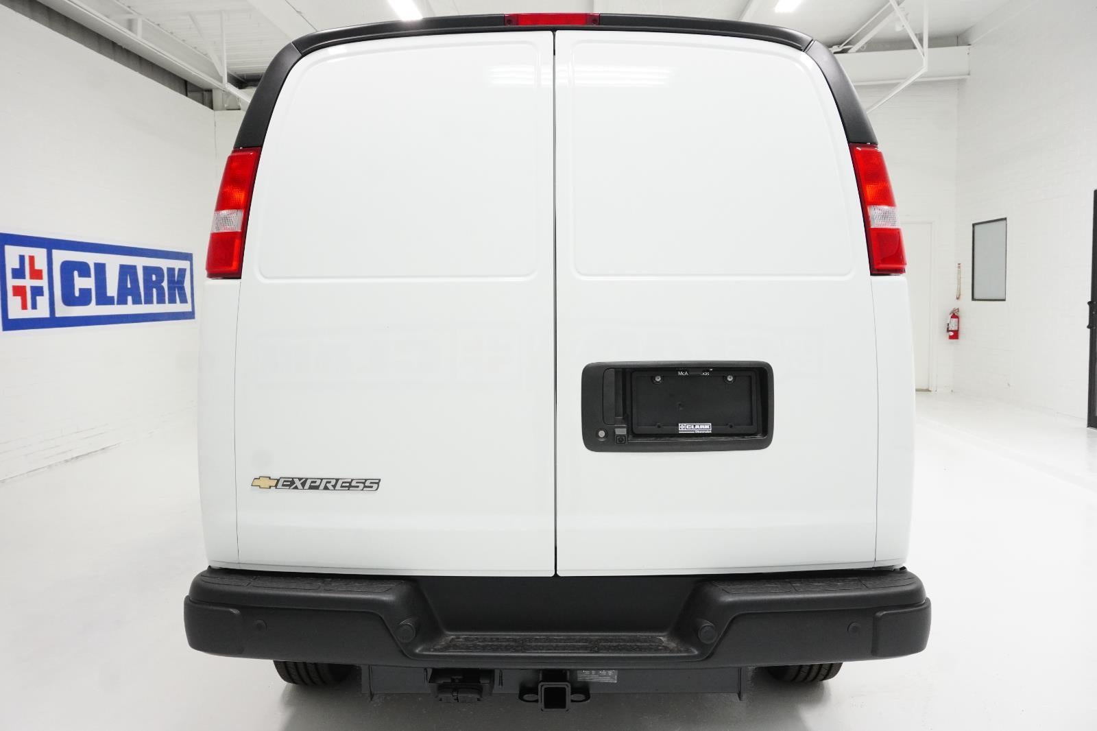 2025 Chevrolet Express Cargo 2500 WT