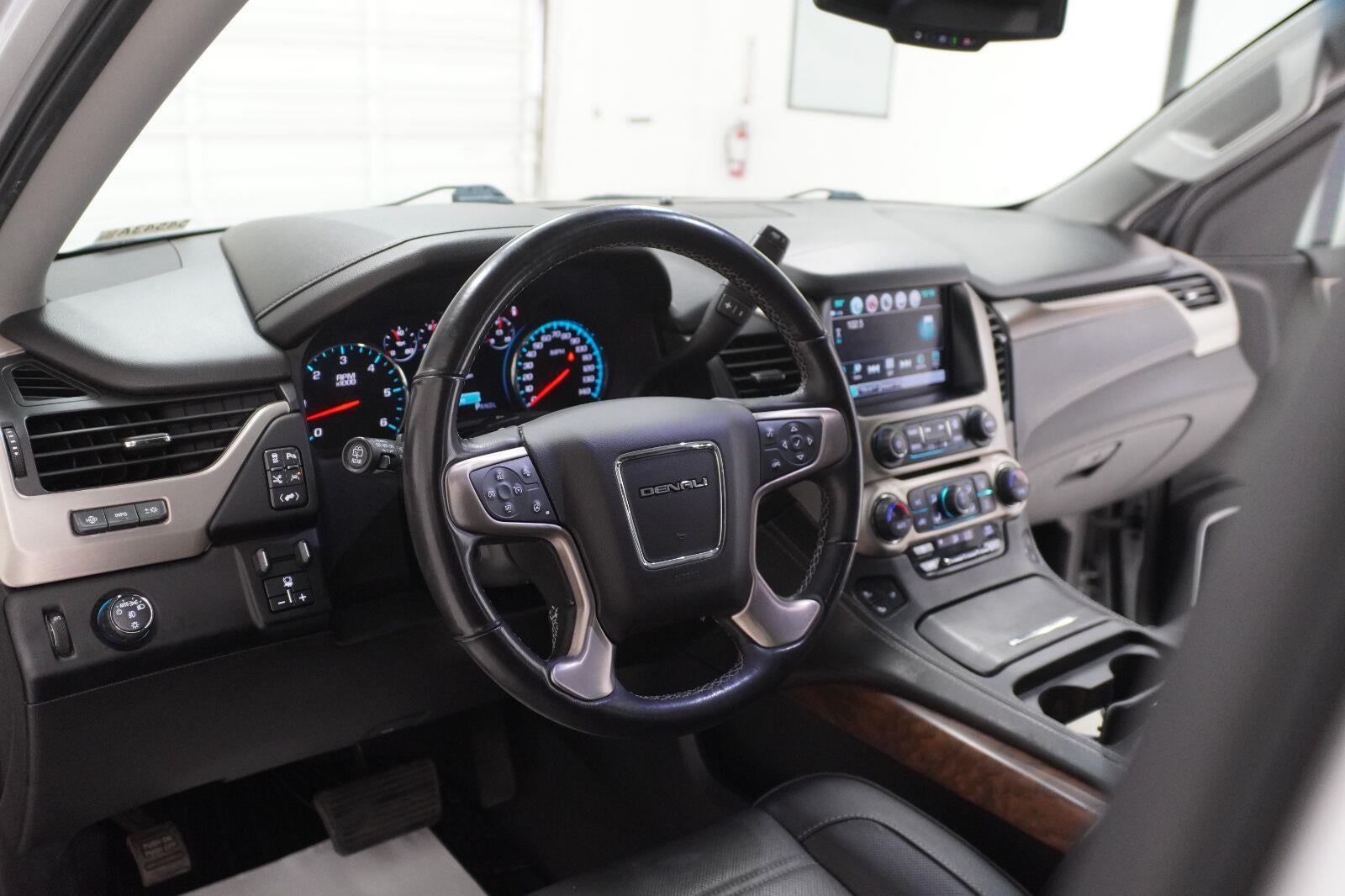 2020 GMC Yukon Denali