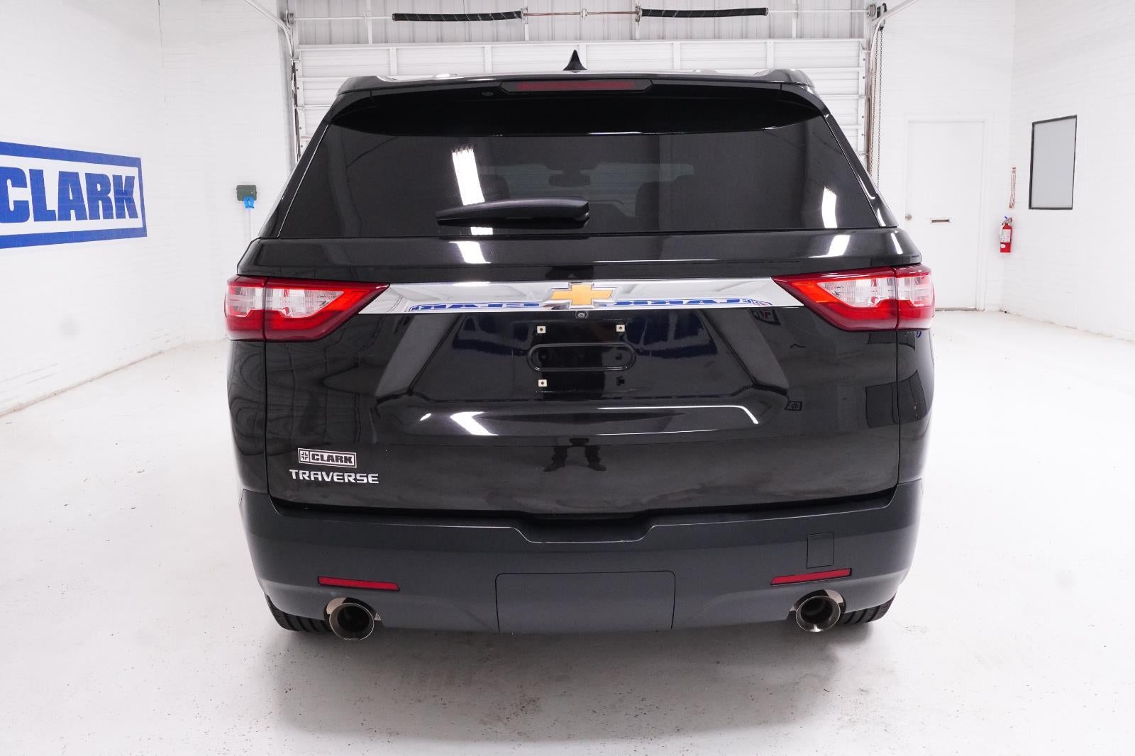 2021 Chevrolet Traverse LS