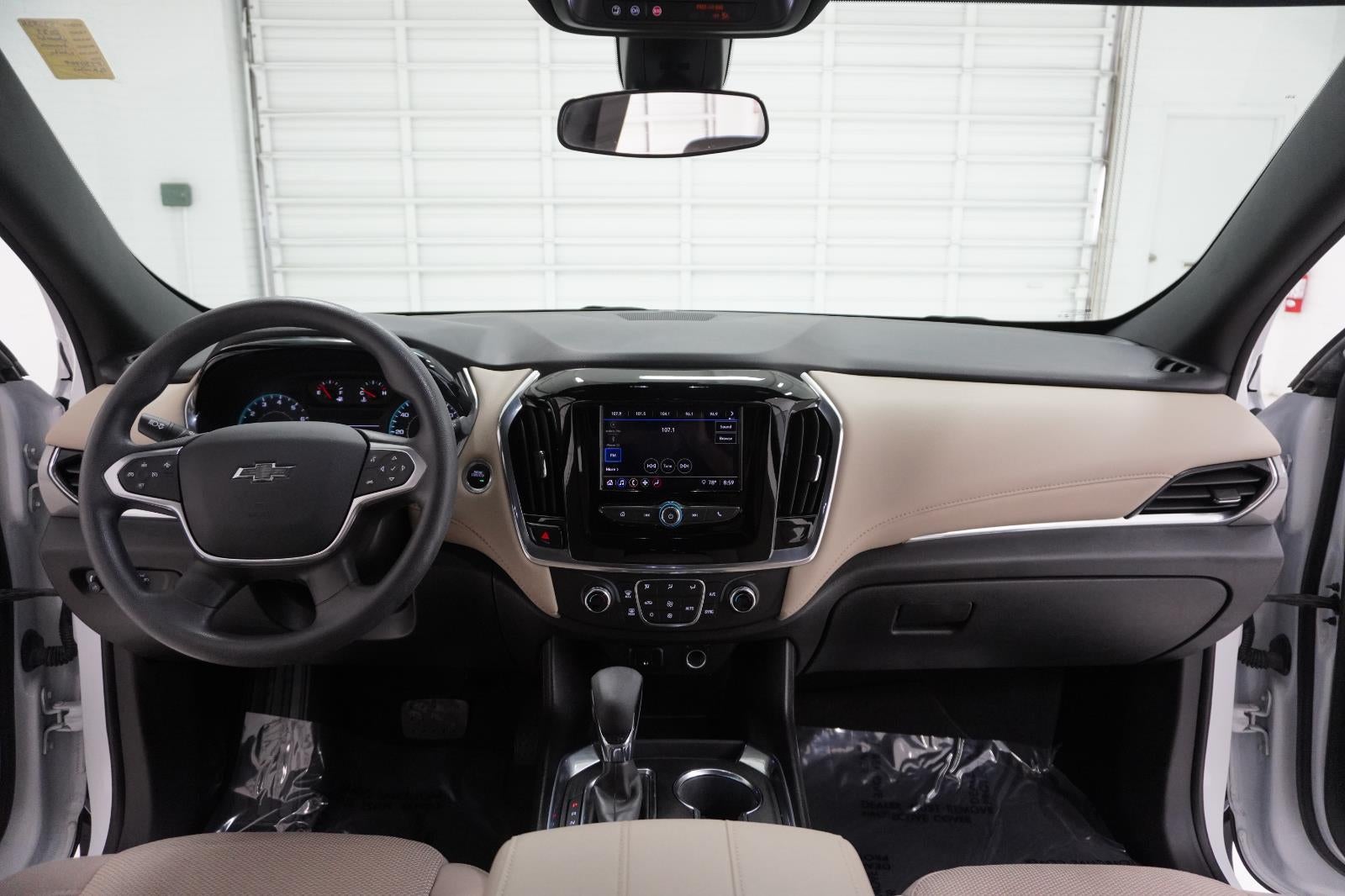 2023 Chevrolet Traverse LS