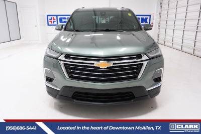 2022 Chevrolet Traverse LT Cloth