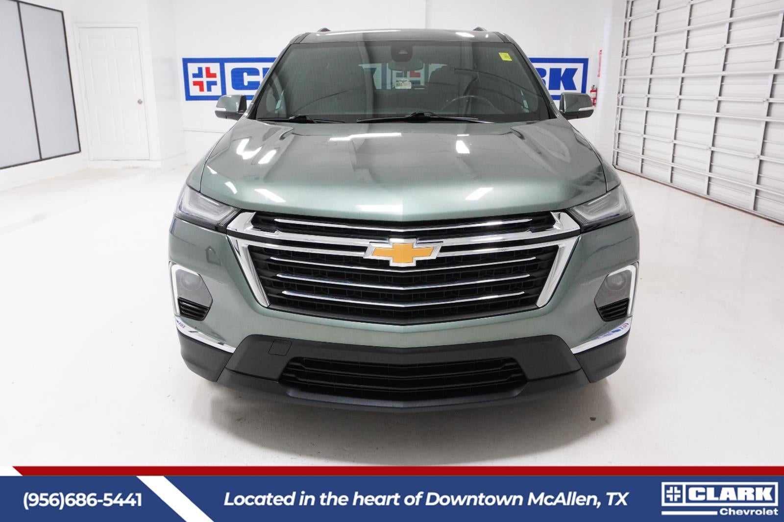 2022 Chevrolet Traverse LT Cloth