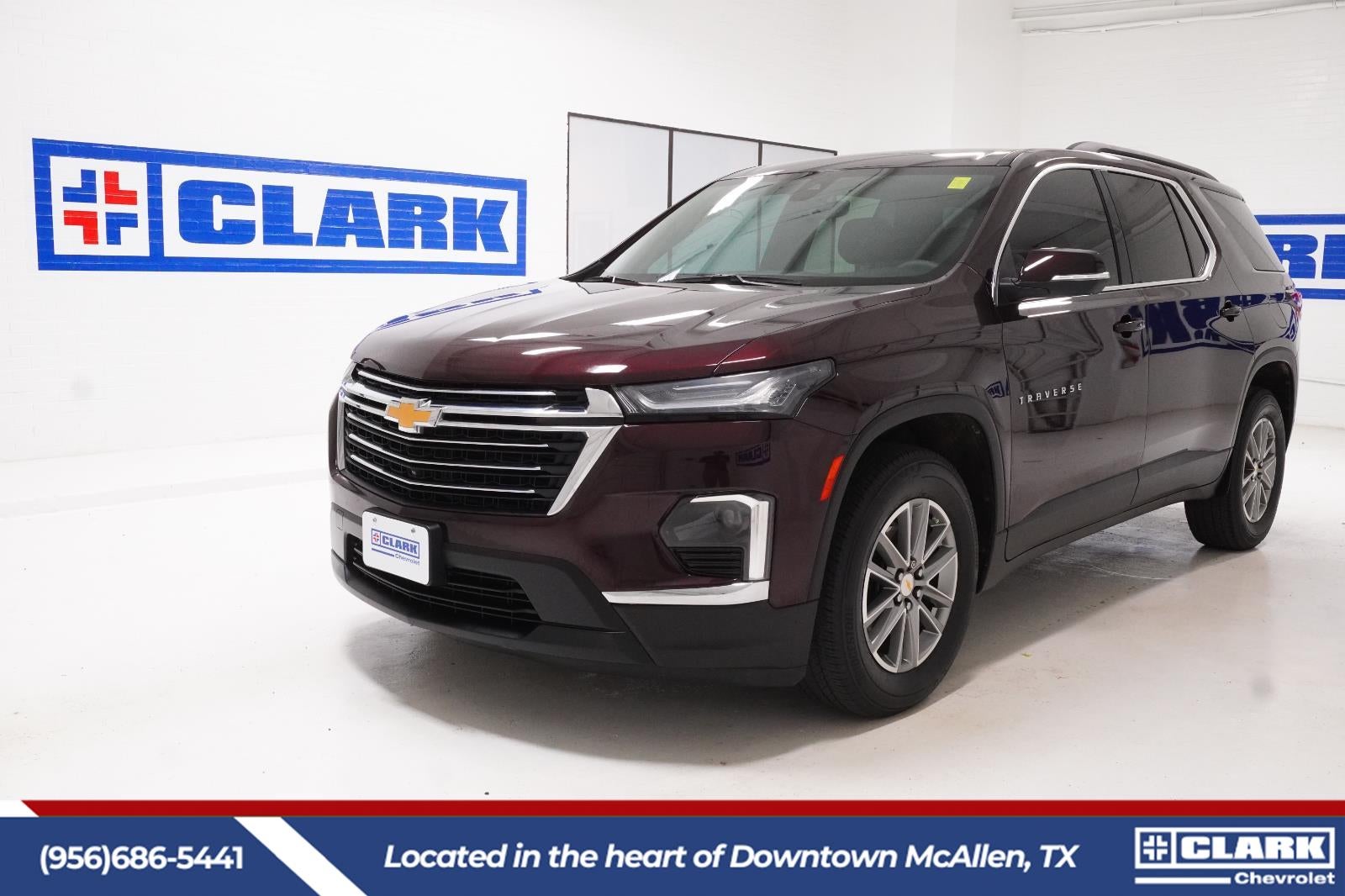 2023 Chevrolet Traverse LT Cloth