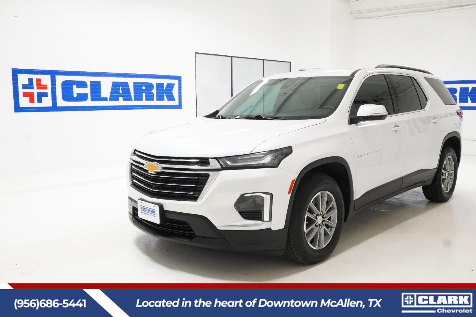 2023 Chevrolet Traverse LT Cloth