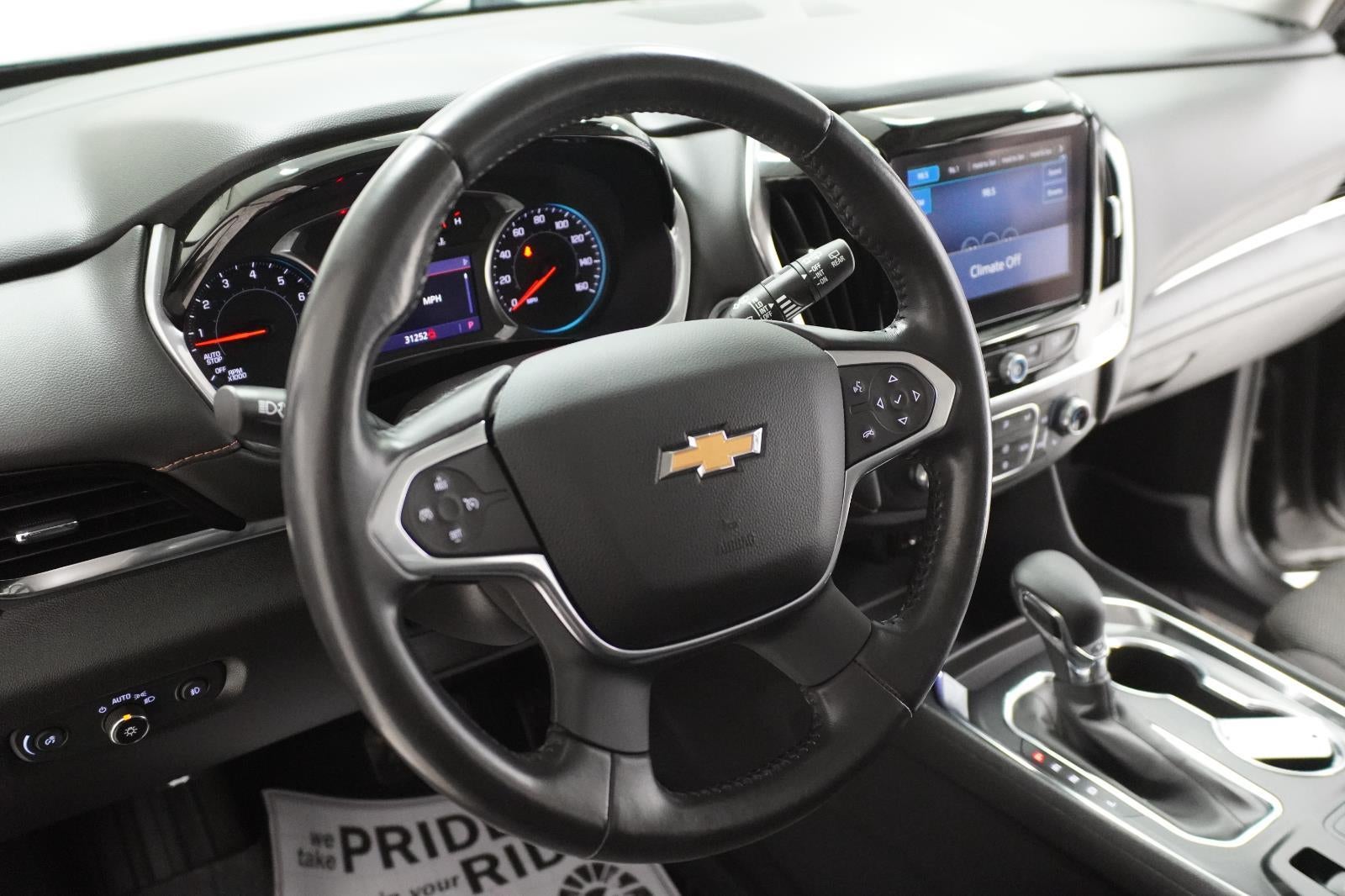 2021 Chevrolet Traverse LT Cloth