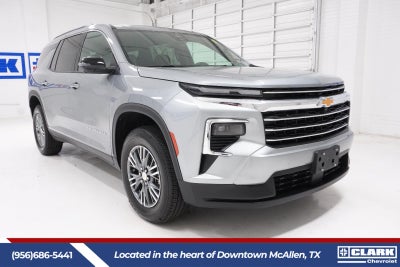 2025 Chevrolet Traverse LT