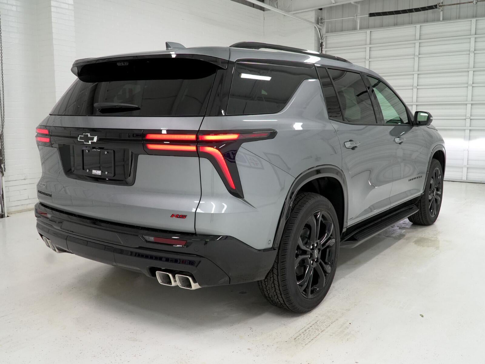 2027 Chevrolet Traverse RS