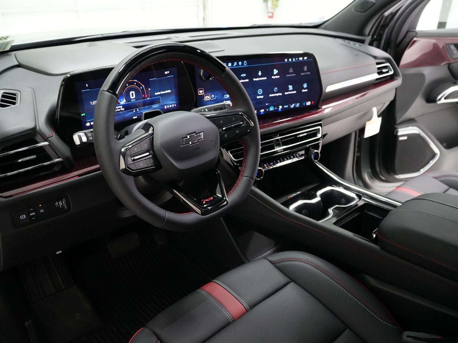 2027 Chevrolet Traverse RS