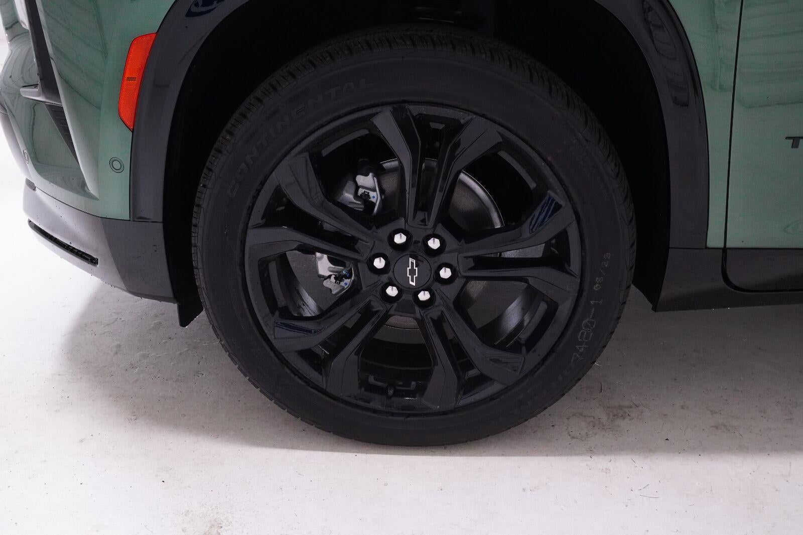 2027 Chevrolet Traverse RS