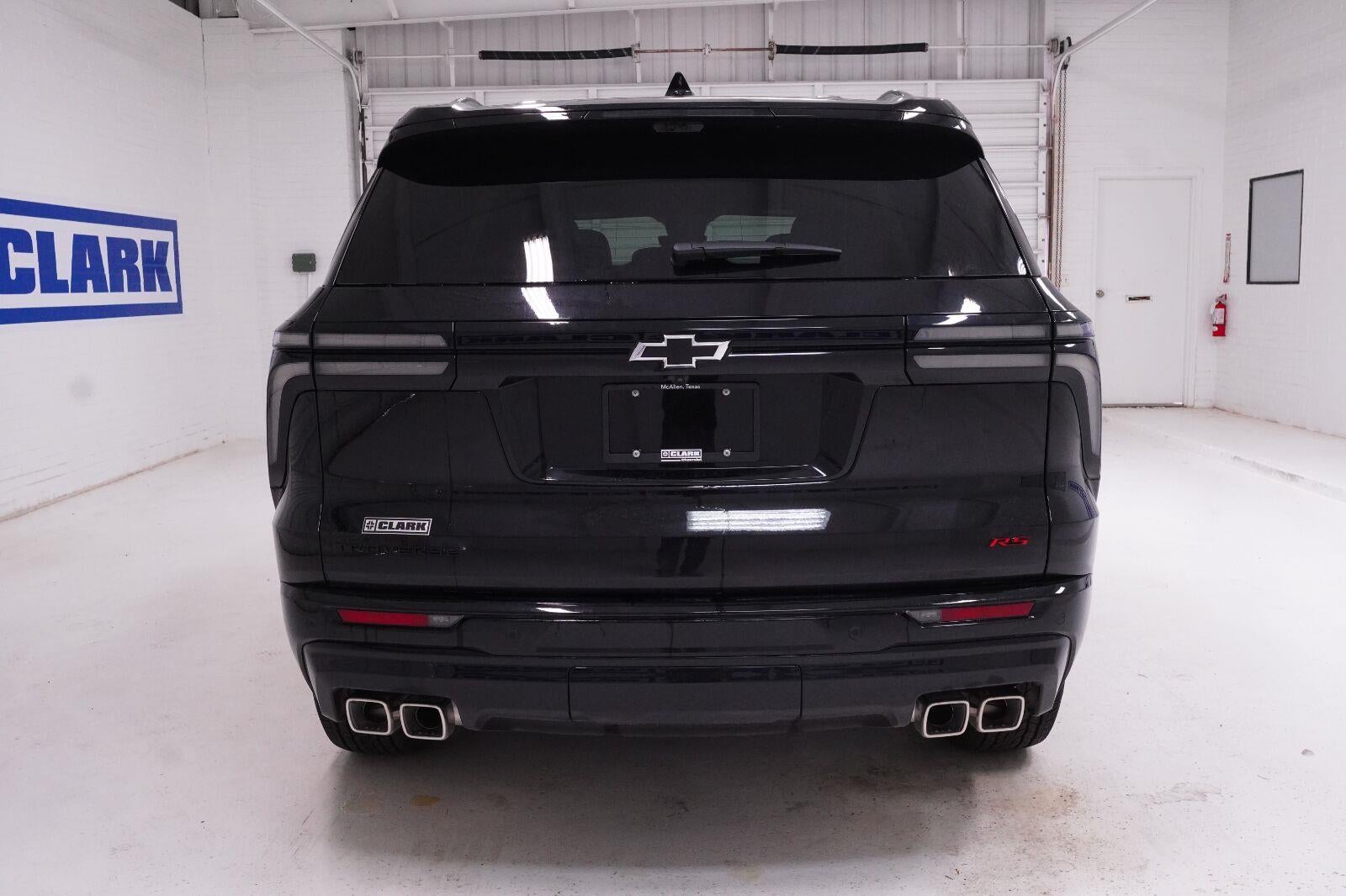 2027 Chevrolet Traverse RS