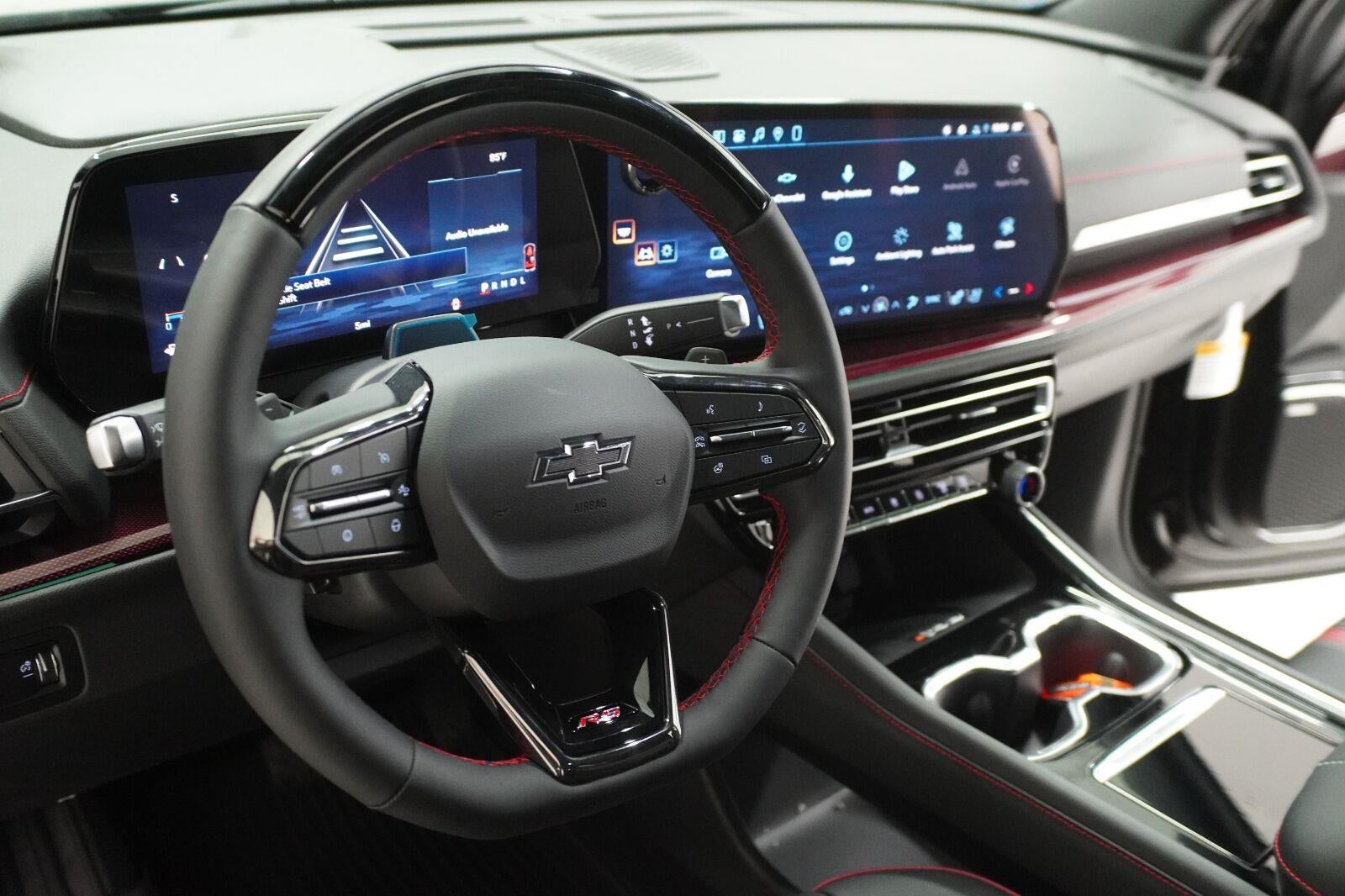 2027 Chevrolet Traverse RS