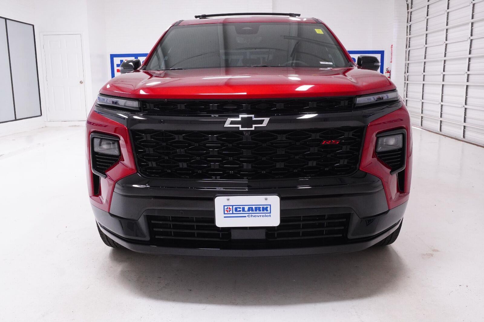 2025 Chevrolet Traverse RS