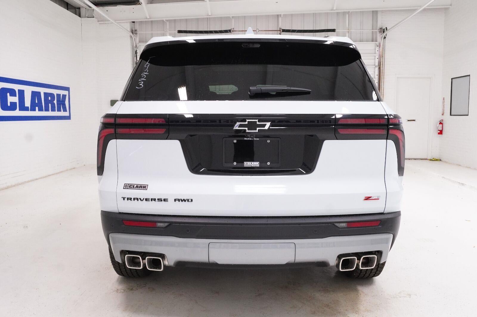 2027 Chevrolet Traverse Z71
