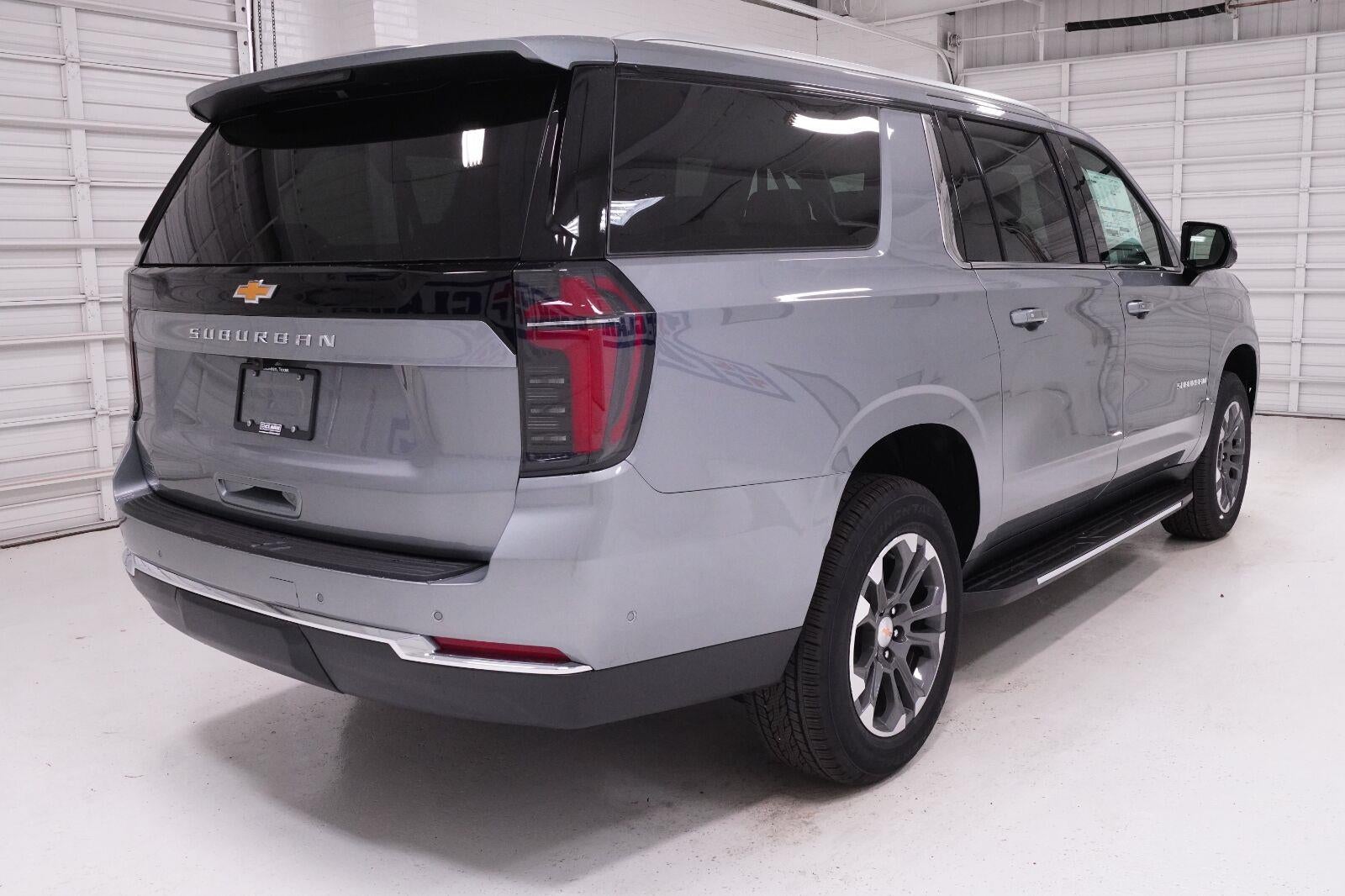 2026 Chevrolet Suburban LS
