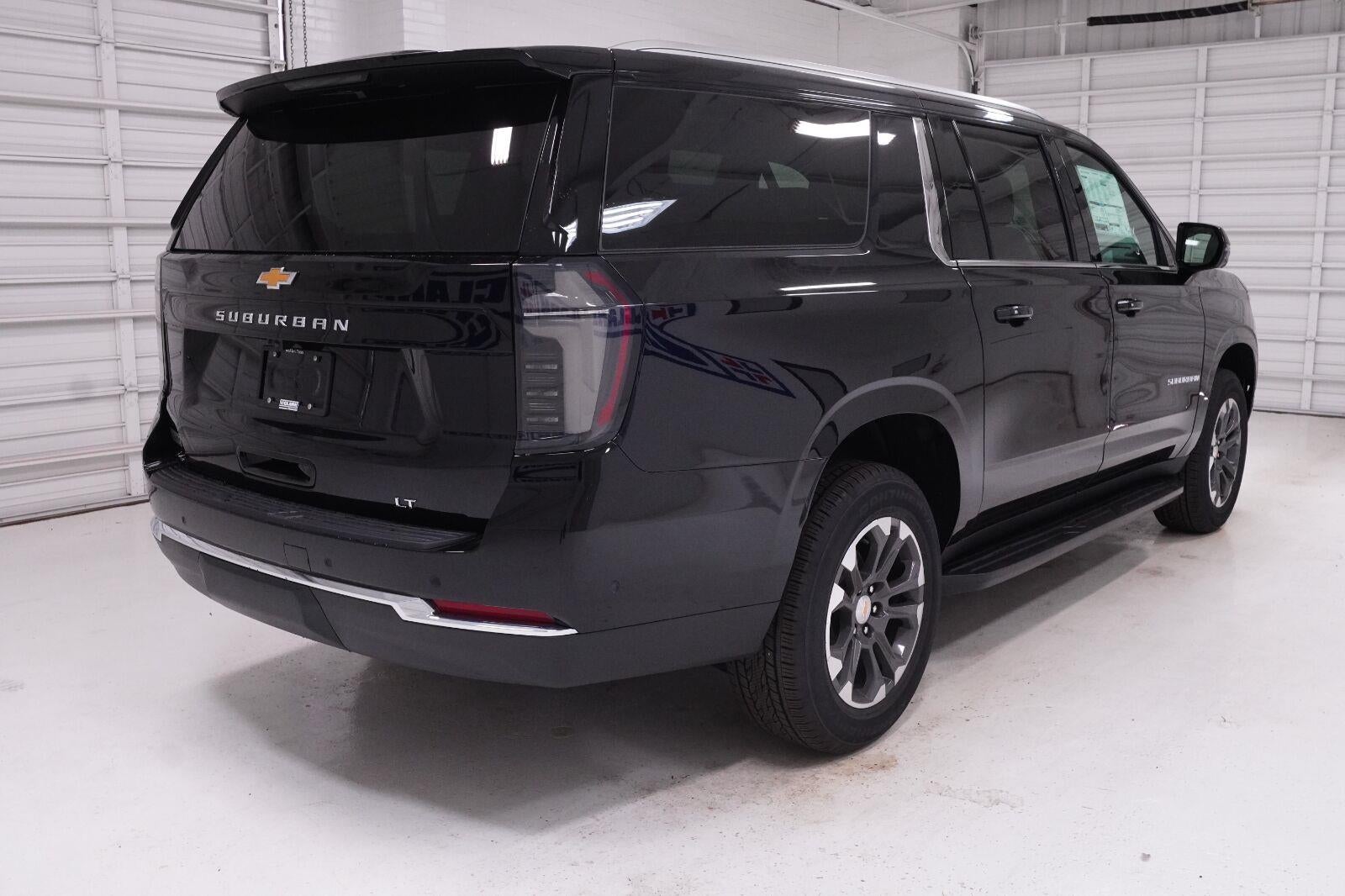 2027 Chevrolet Suburban LT