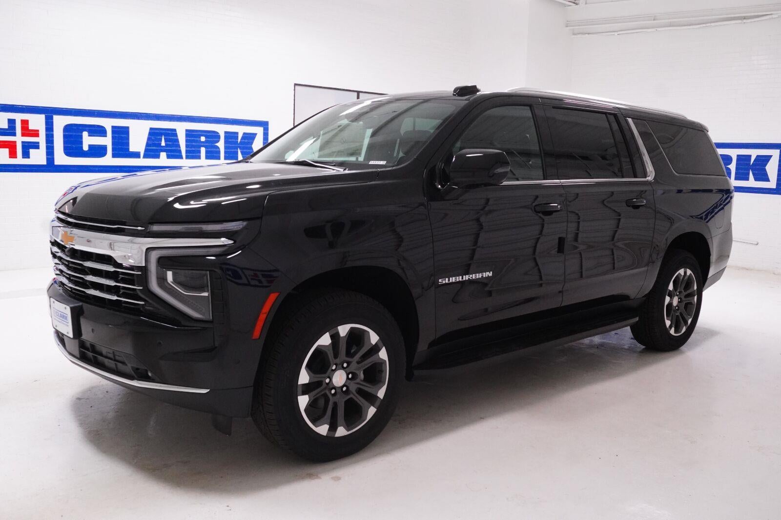 2027 Chevrolet Suburban LT