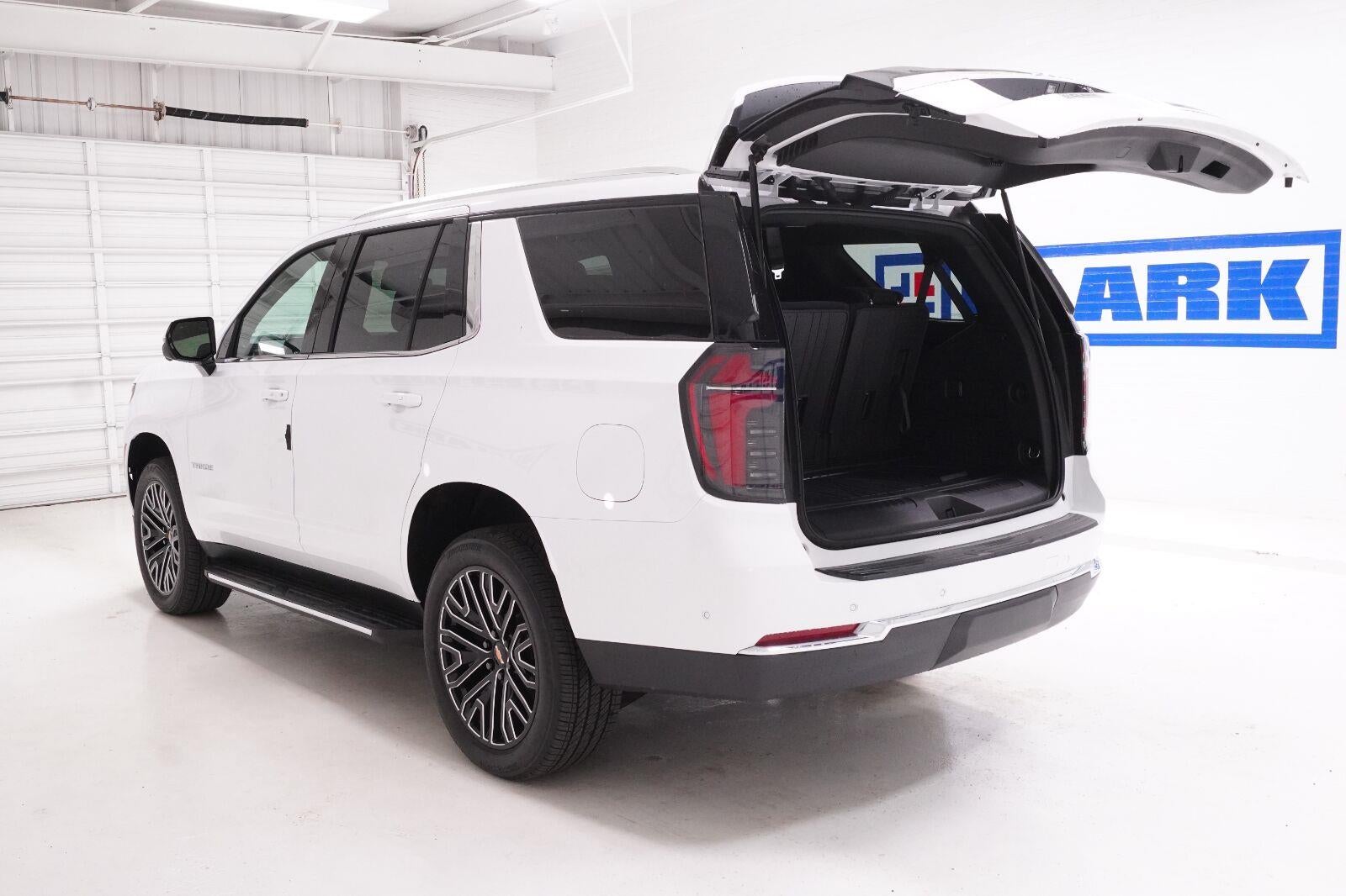 2026 Chevrolet Tahoe LS - Photo 35