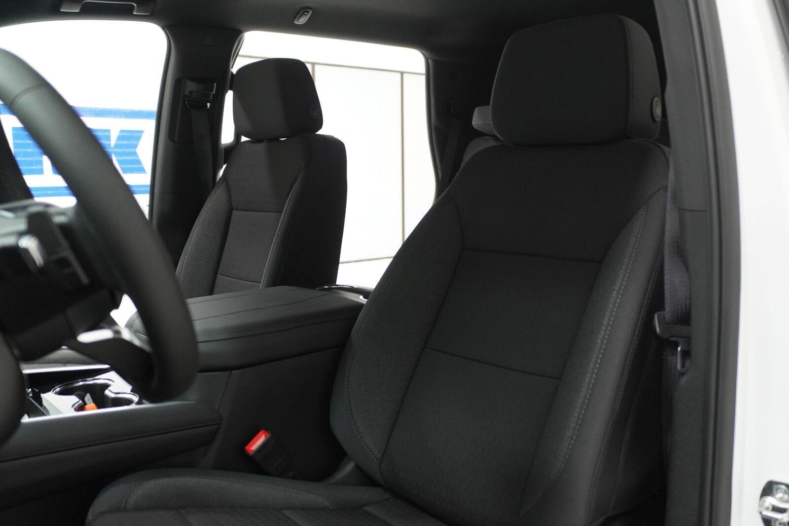 2026 Chevrolet Tahoe LS - Photo 6