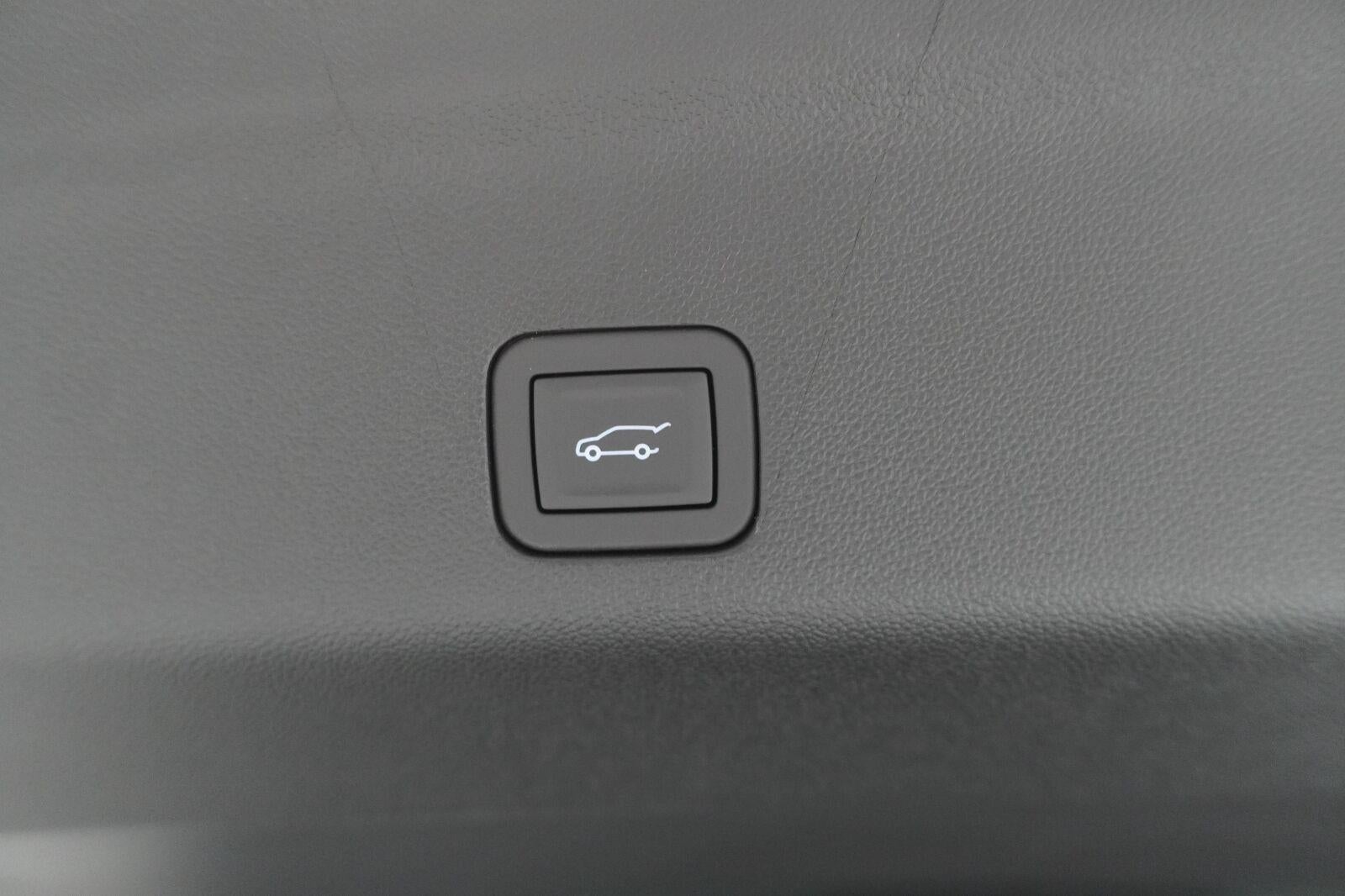 2027 Chevrolet Tahoe Premier