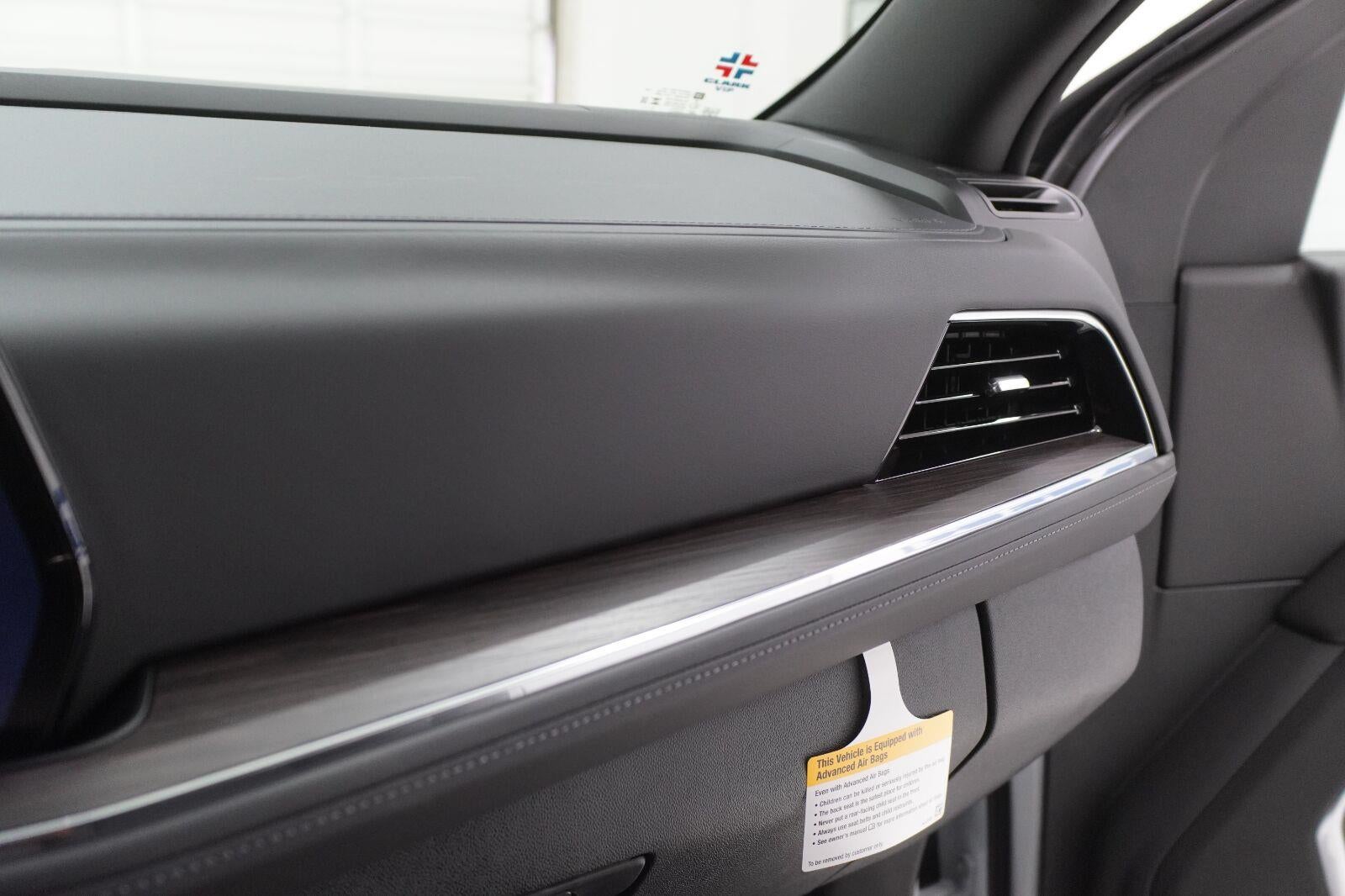2027 Chevrolet Tahoe LS - Photo 24