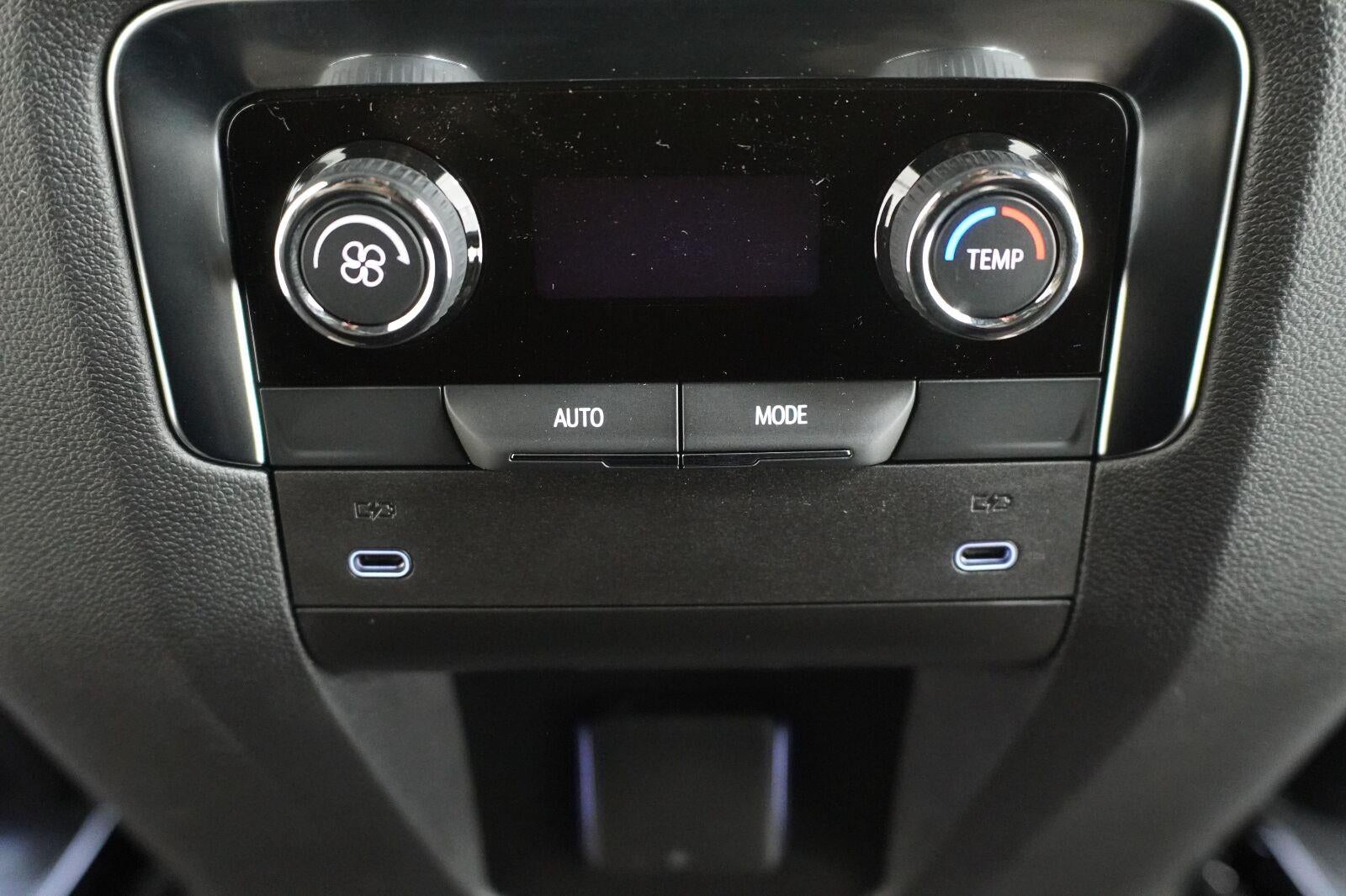 2027 Chevrolet Tahoe LS - Photo 30