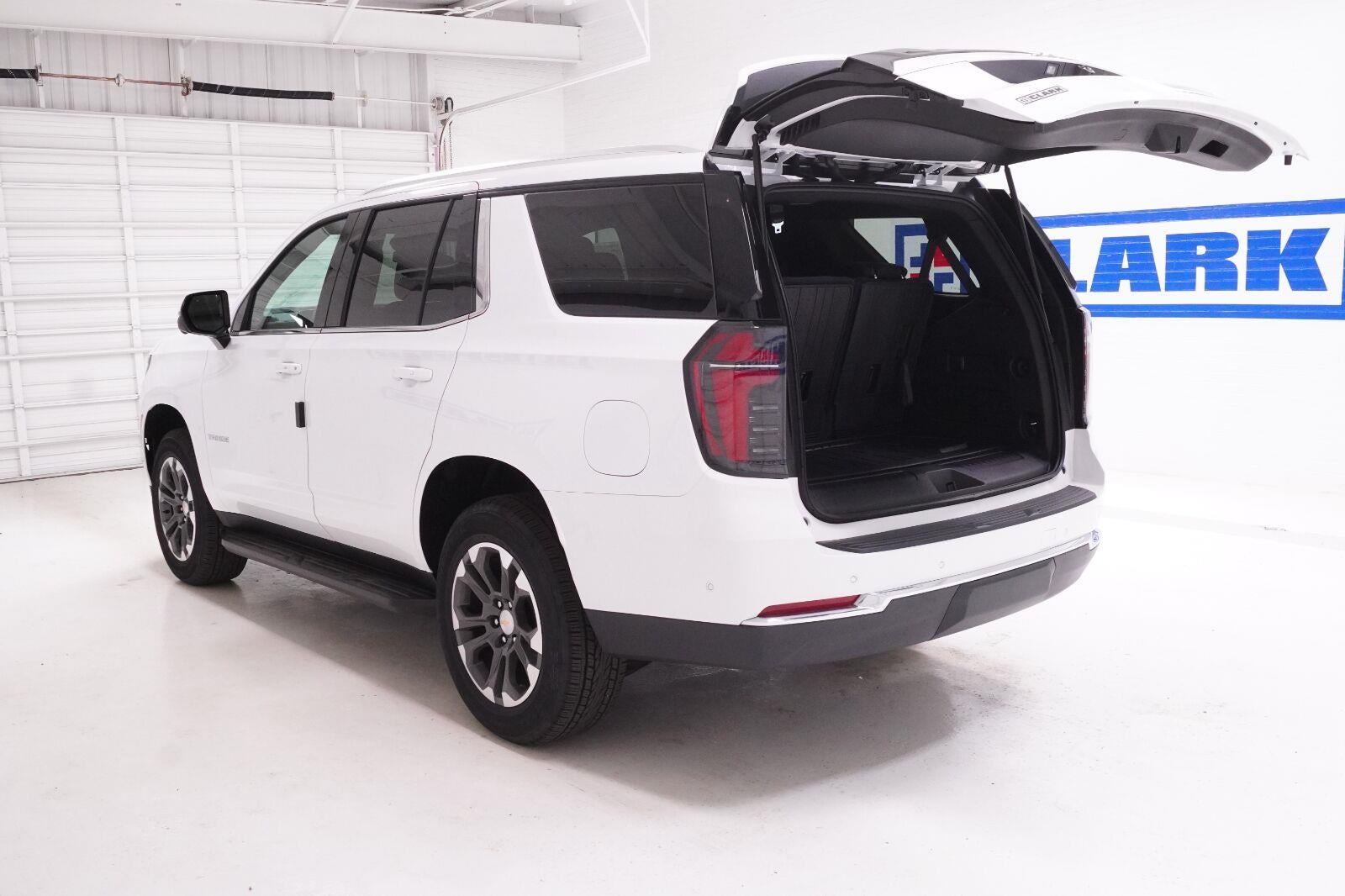 2027 Chevrolet Tahoe LS - Photo 37