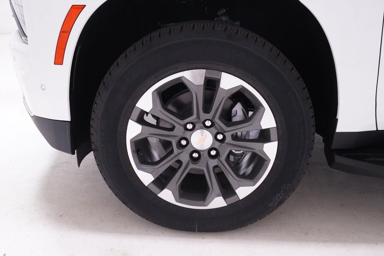 2027 Chevrolet Tahoe LS - Photo 40